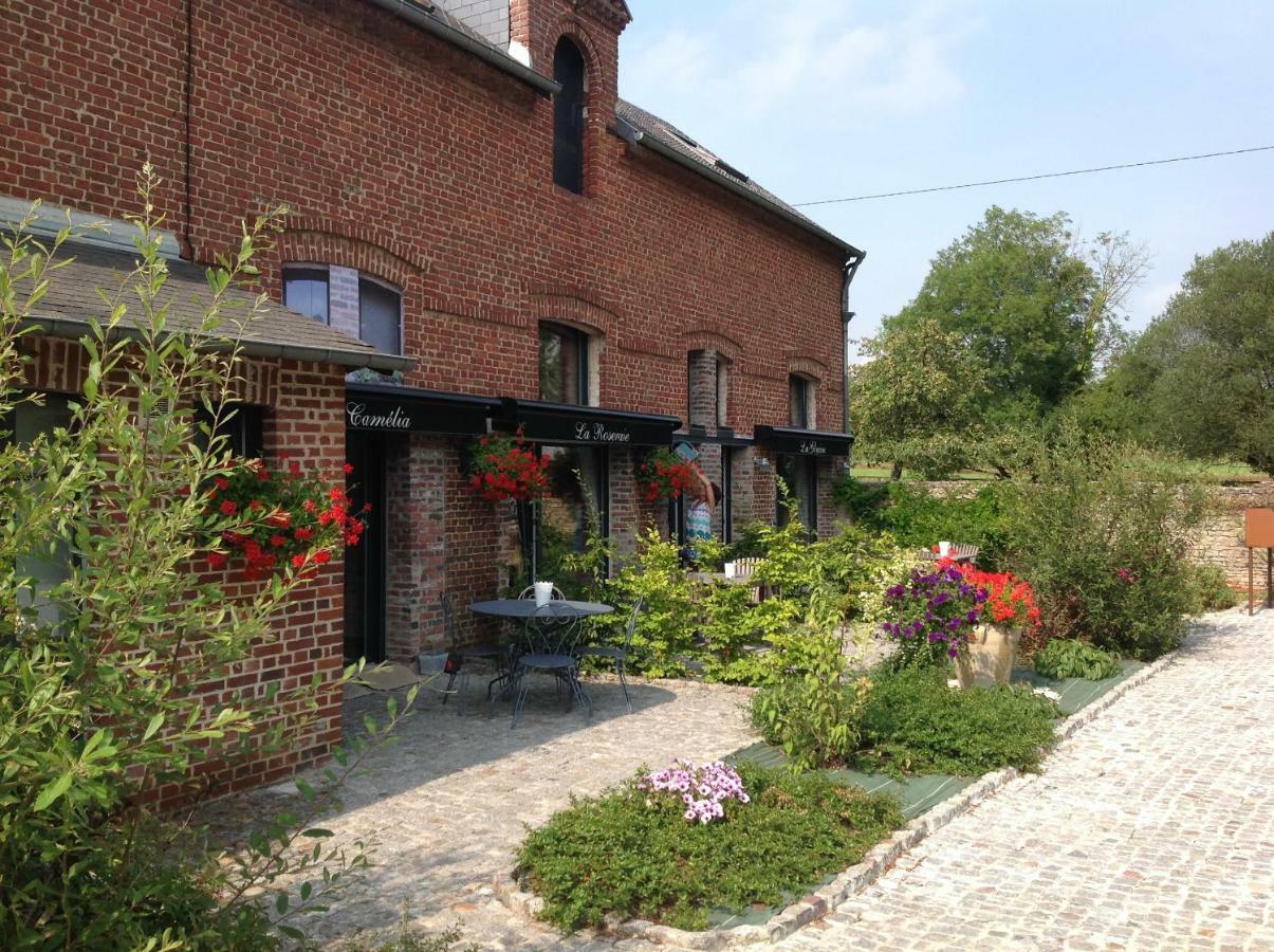 Gites De La Maison Du Haras Beuvron-en-Auge Exterior foto